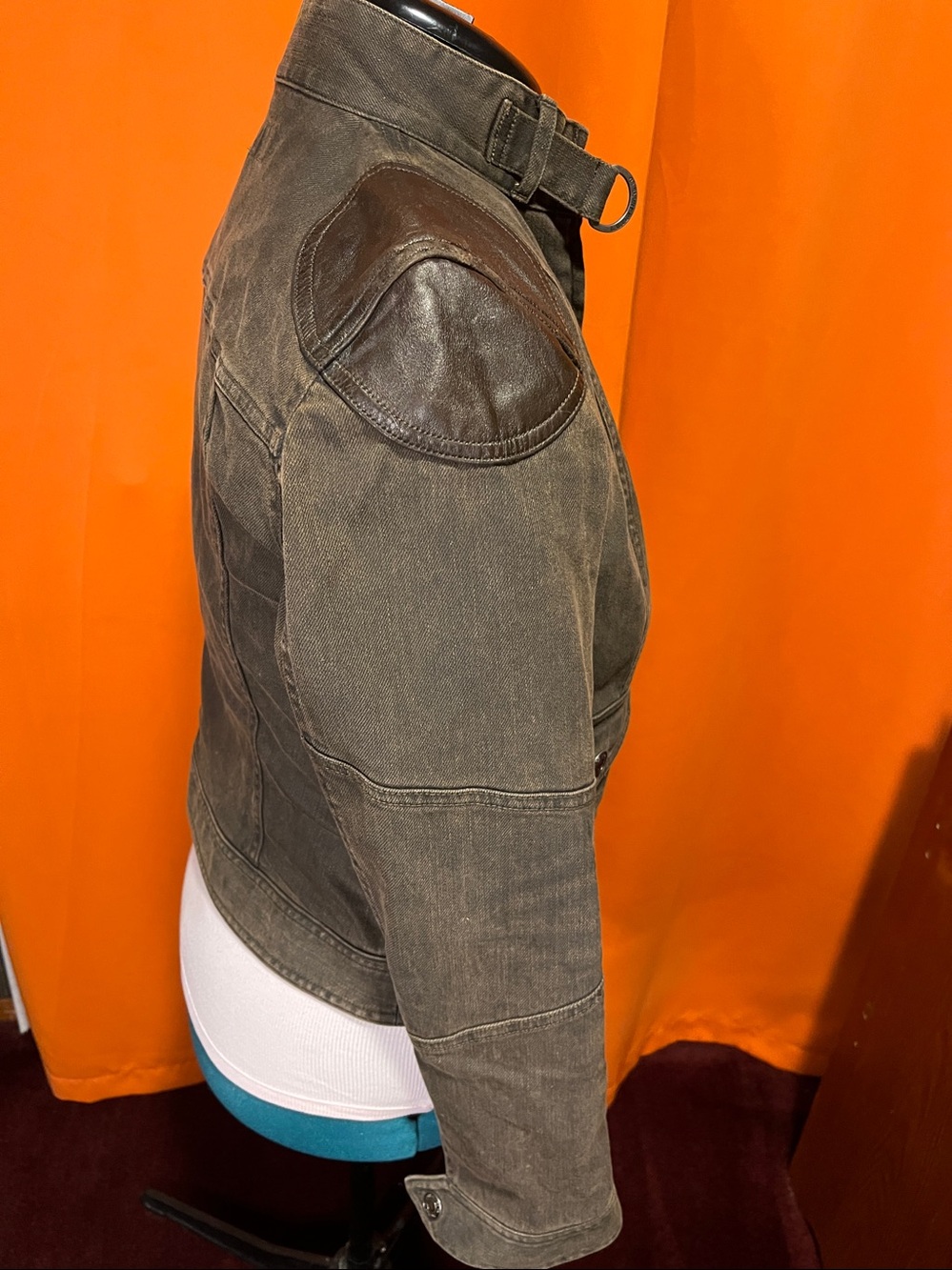 Ralph Lauren green label denim jacket with leather trim. - Picture 3 of 5